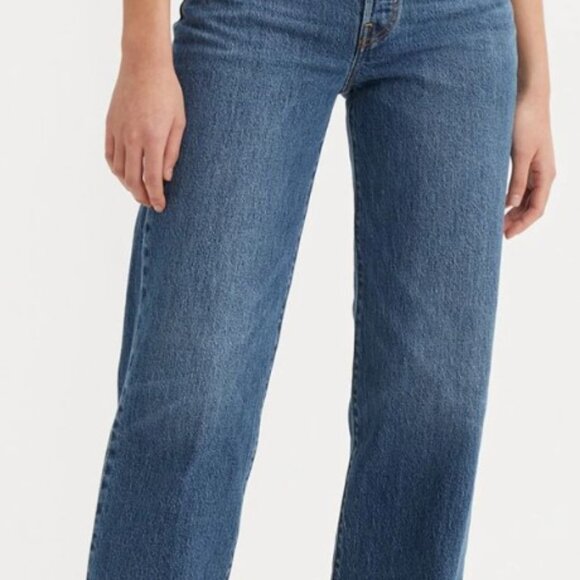 Levi's Jeans - Picture 2 of 14